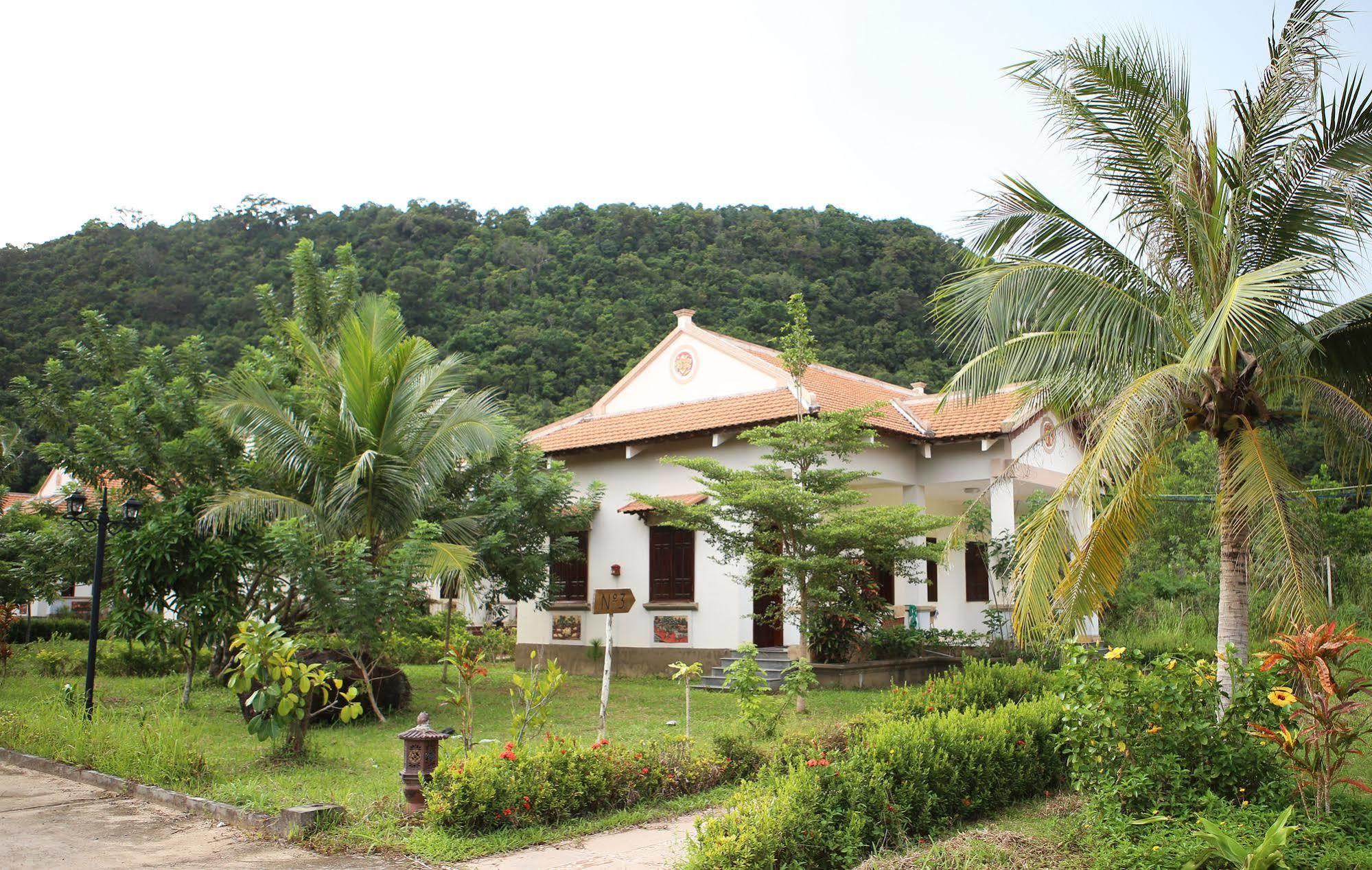 Phu Son Village Resort Дуонг-Донг Экстерьер фото